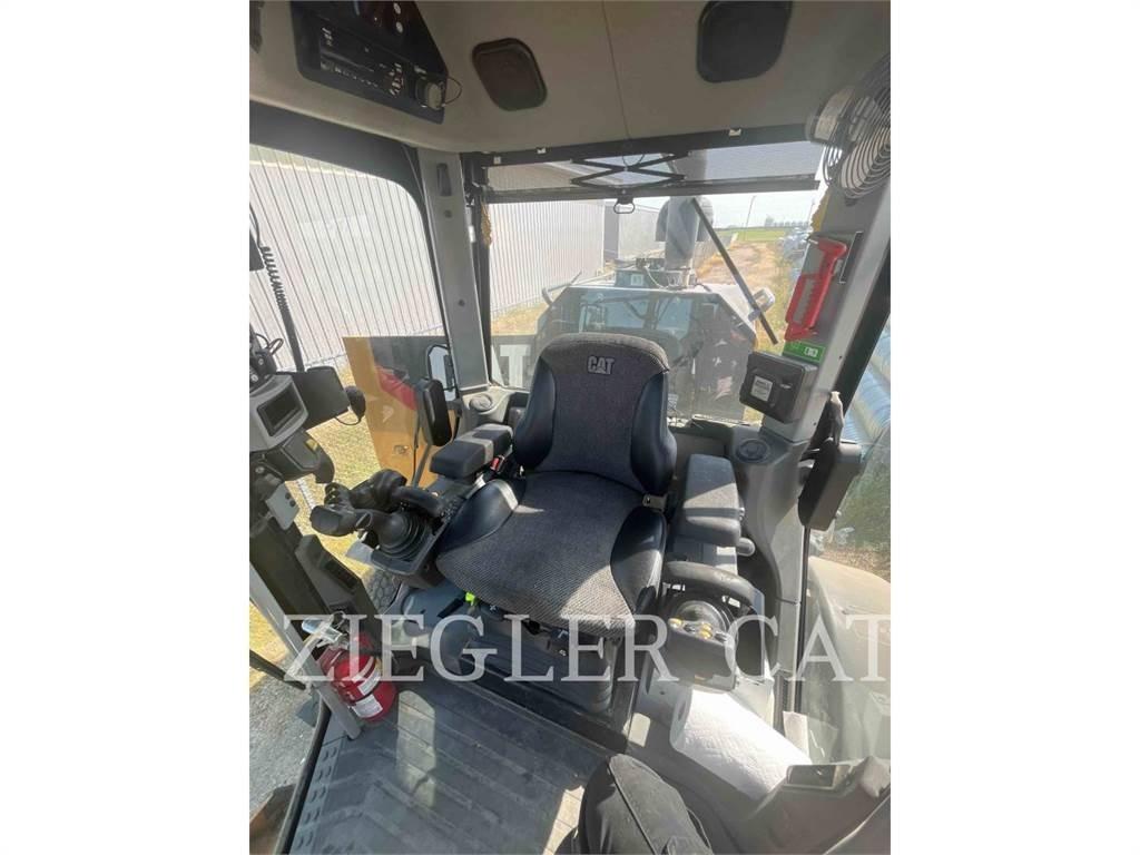 CAT 140M3 معدات تمهيد الطرق