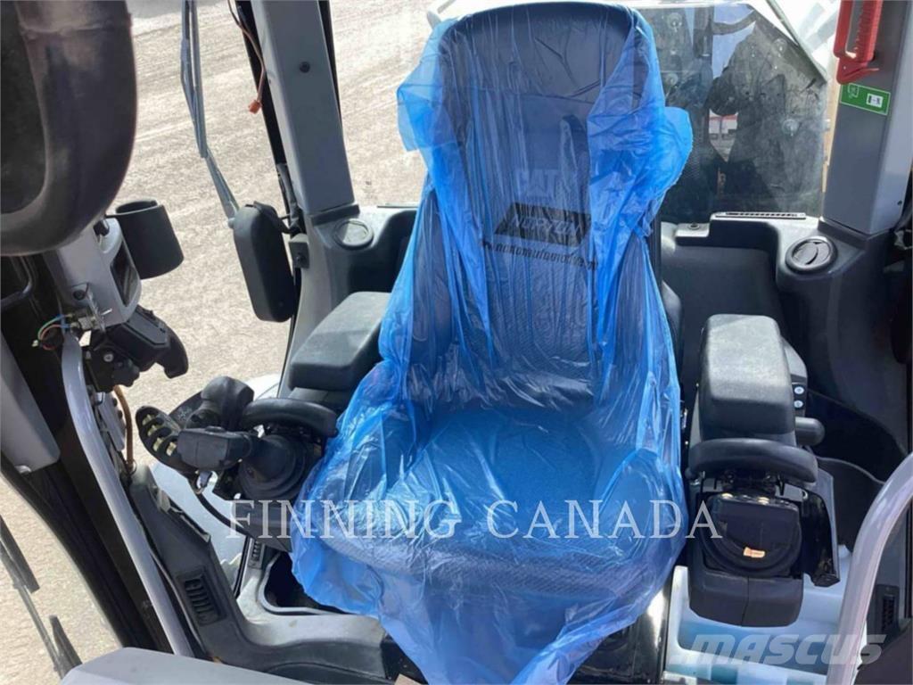 CAT 140M3 معدات تمهيد الطرق