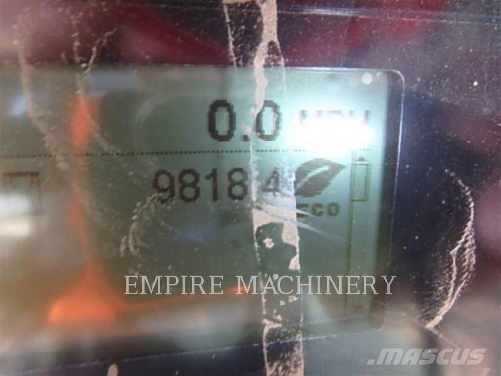CAT 140M3 معدات تمهيد الطرق