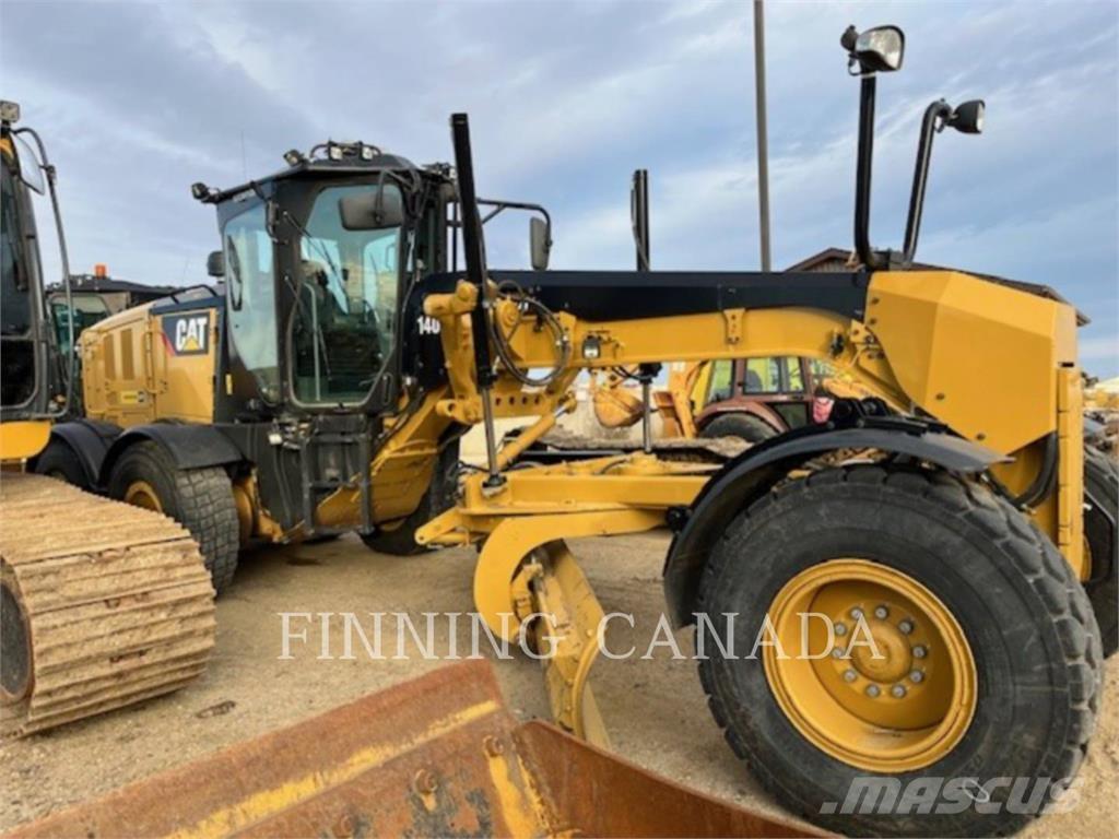 CAT 140M3 معدات تمهيد الطرق