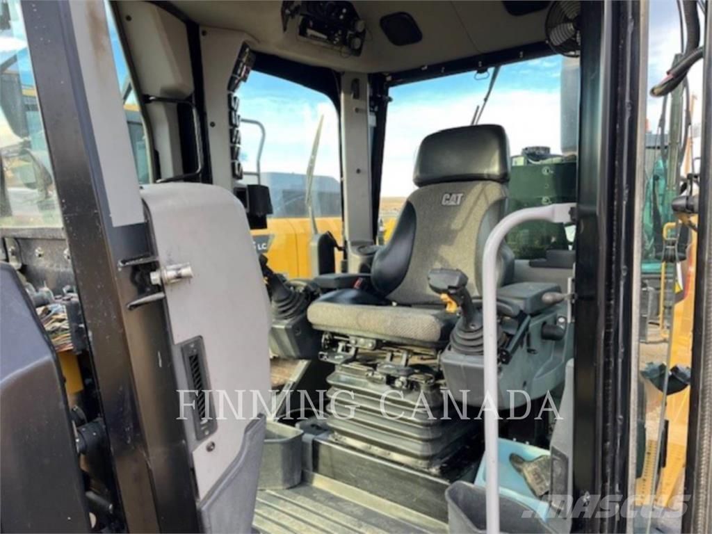 CAT 140M3 معدات تمهيد الطرق