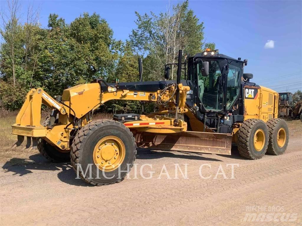 CAT 140M3 AWD معدات تمهيد الطرق