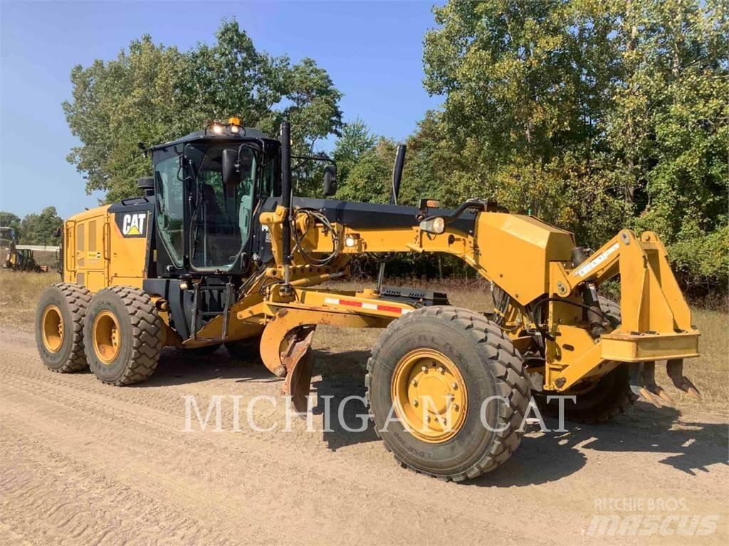 CAT 140M3 AWD معدات تمهيد الطرق