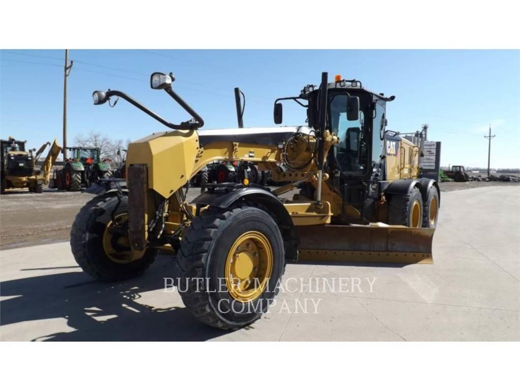 CAT 140M3 AWD معدات تمهيد الطرق