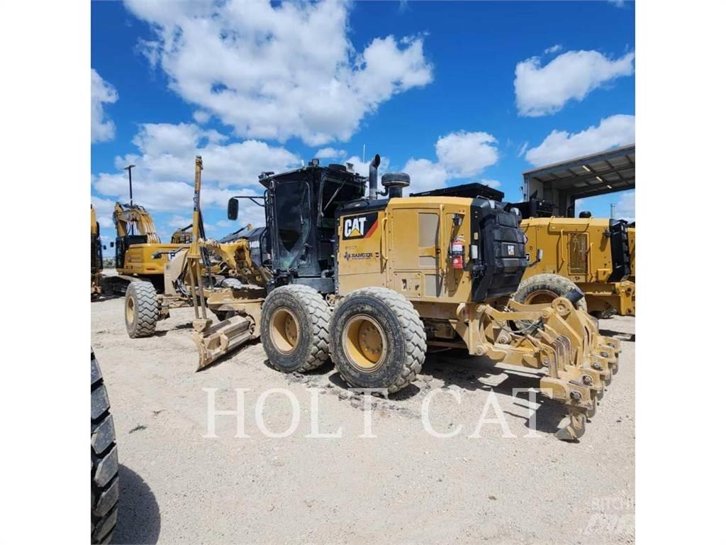 CAT 140M3 AWD معدات تمهيد الطرق