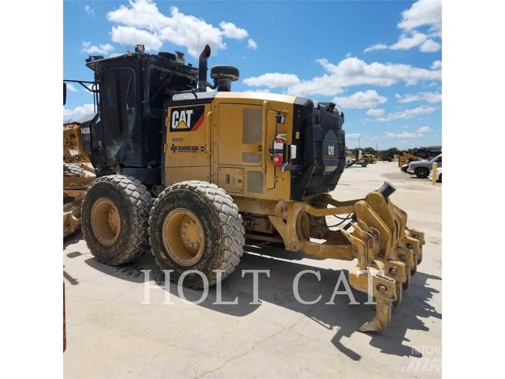 CAT 140M3 AWD معدات تمهيد الطرق
