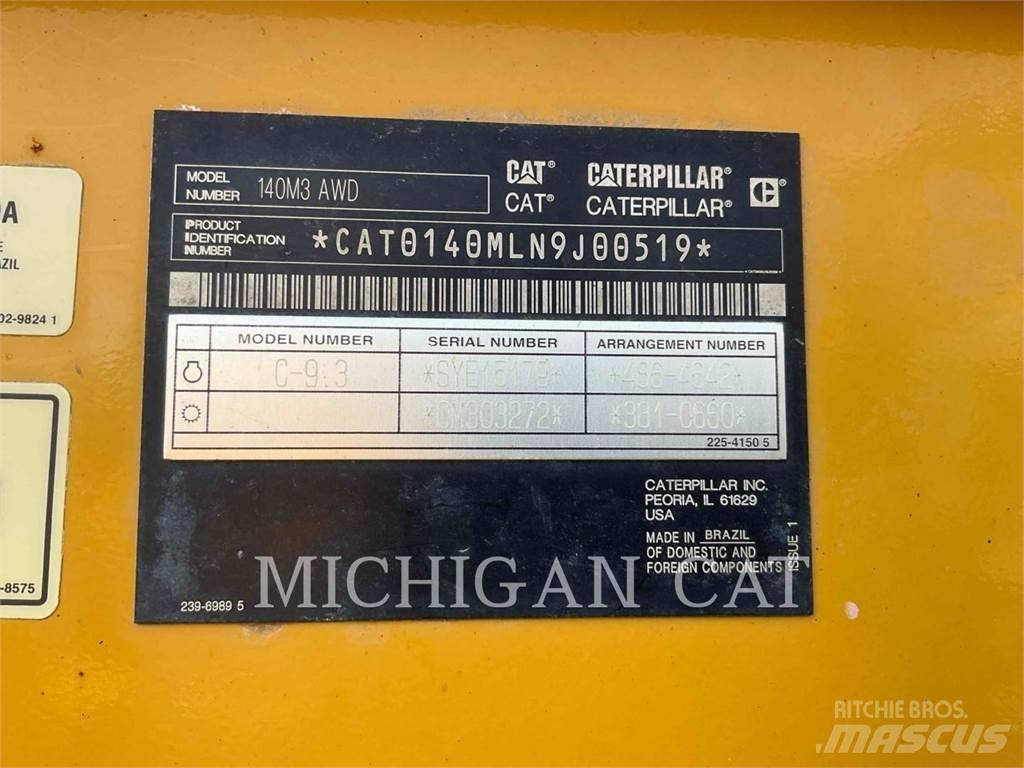 CAT 140M3 AWD معدات تمهيد الطرق