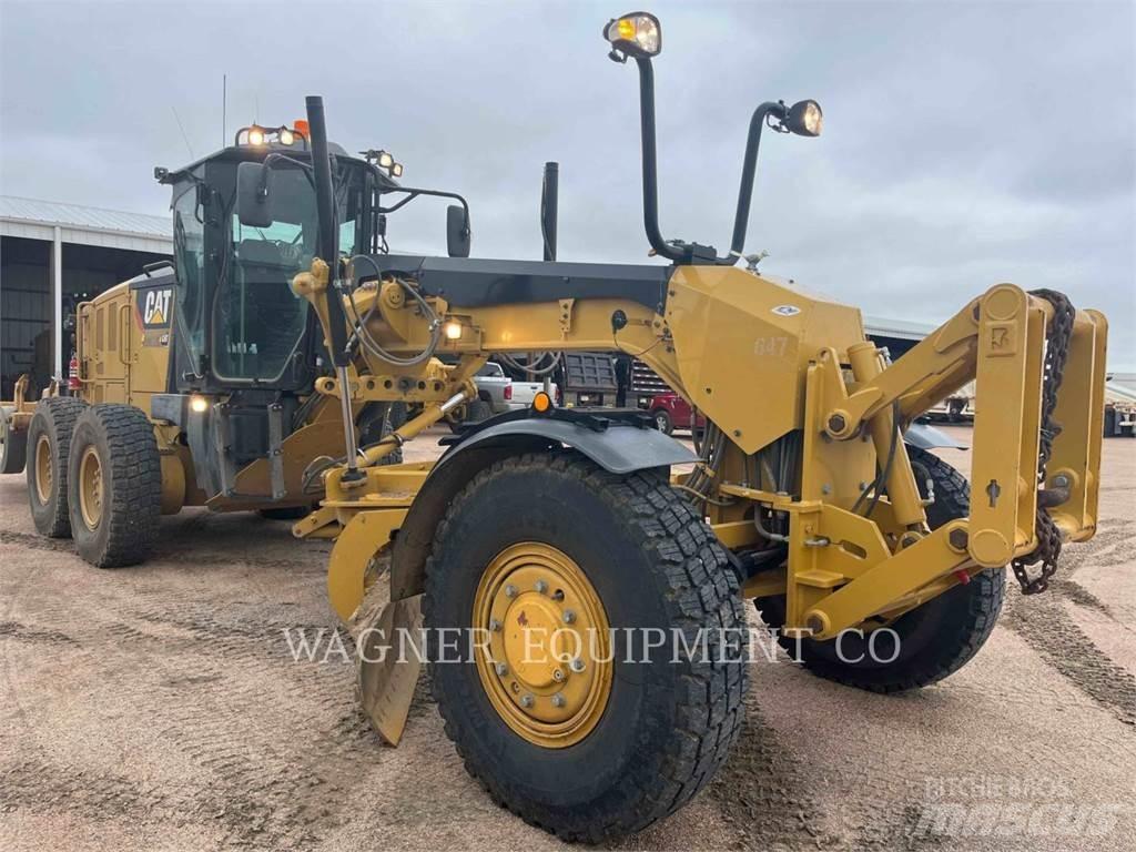 CAT 140M3 AWD معدات تمهيد الطرق