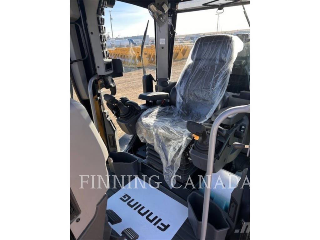 CAT 140M3 AWD معدات تمهيد الطرق