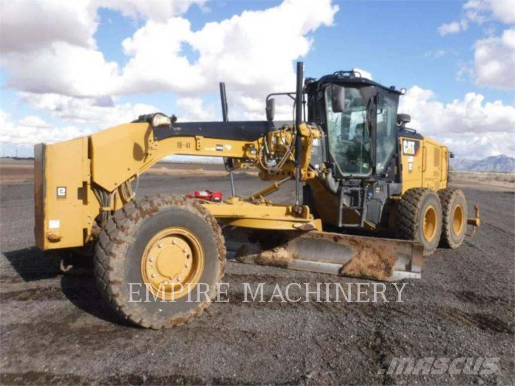 CAT 140M3 AWD معدات تمهيد الطرق