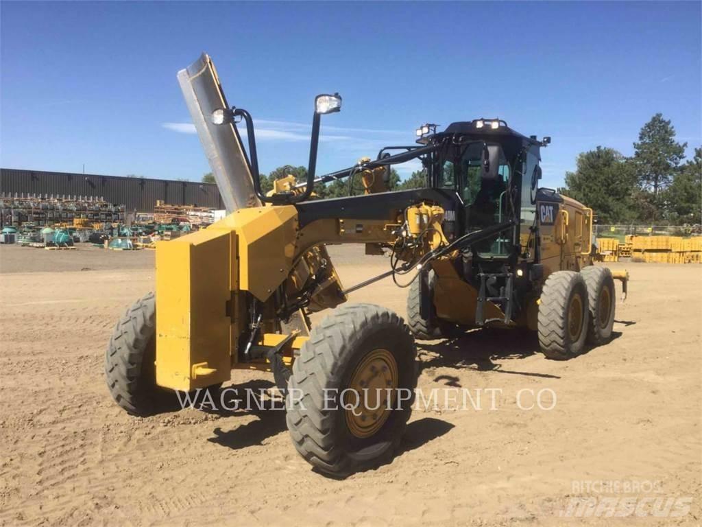 CAT 140M3 AWD معدات تمهيد الطرق