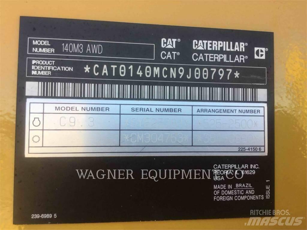 CAT 140M3 AWD معدات تمهيد الطرق