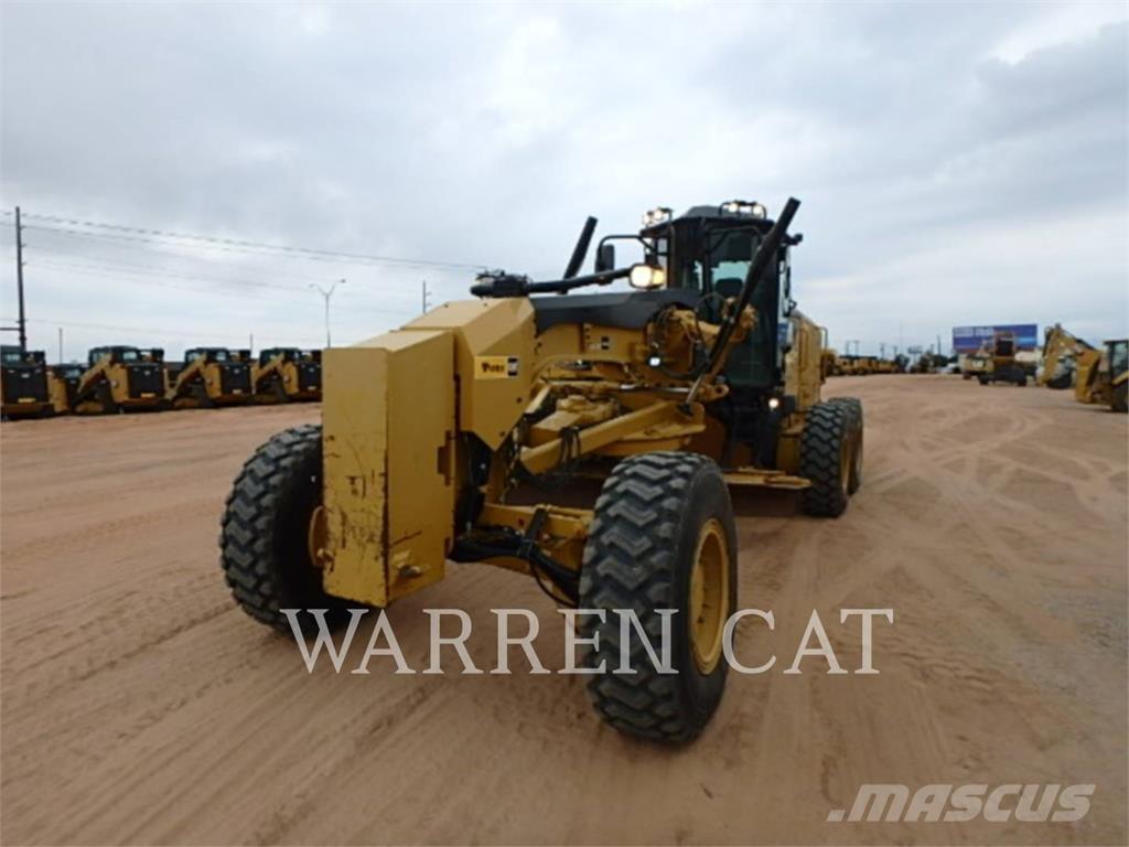 CAT 140M3 AWD معدات تمهيد الطرق