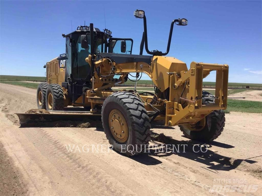 CAT 140M3 AWD معدات تمهيد الطرق
