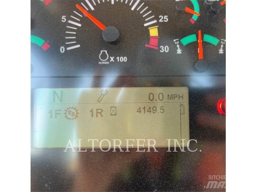 CAT 140M3 R معدات تمهيد الطرق