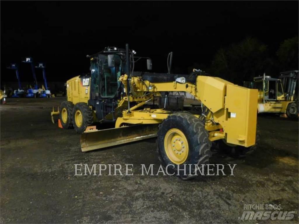 CAT 140M3 TR معدات تمهيد الطرق