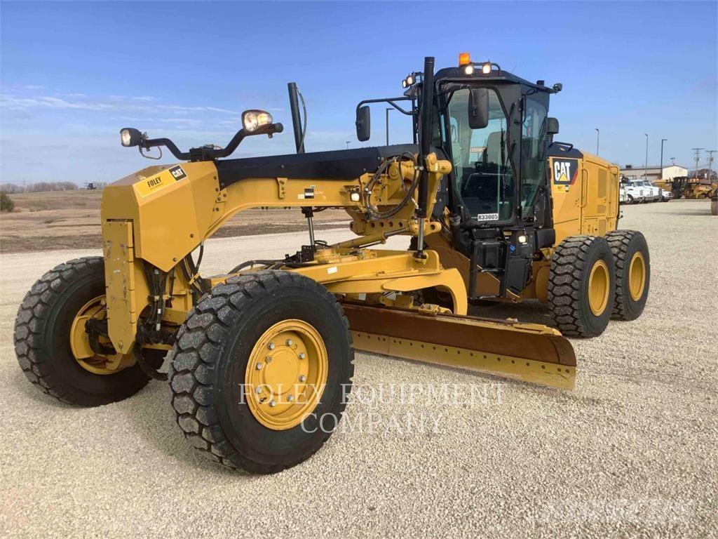 CAT 140M3AW معدات تمهيد الطرق