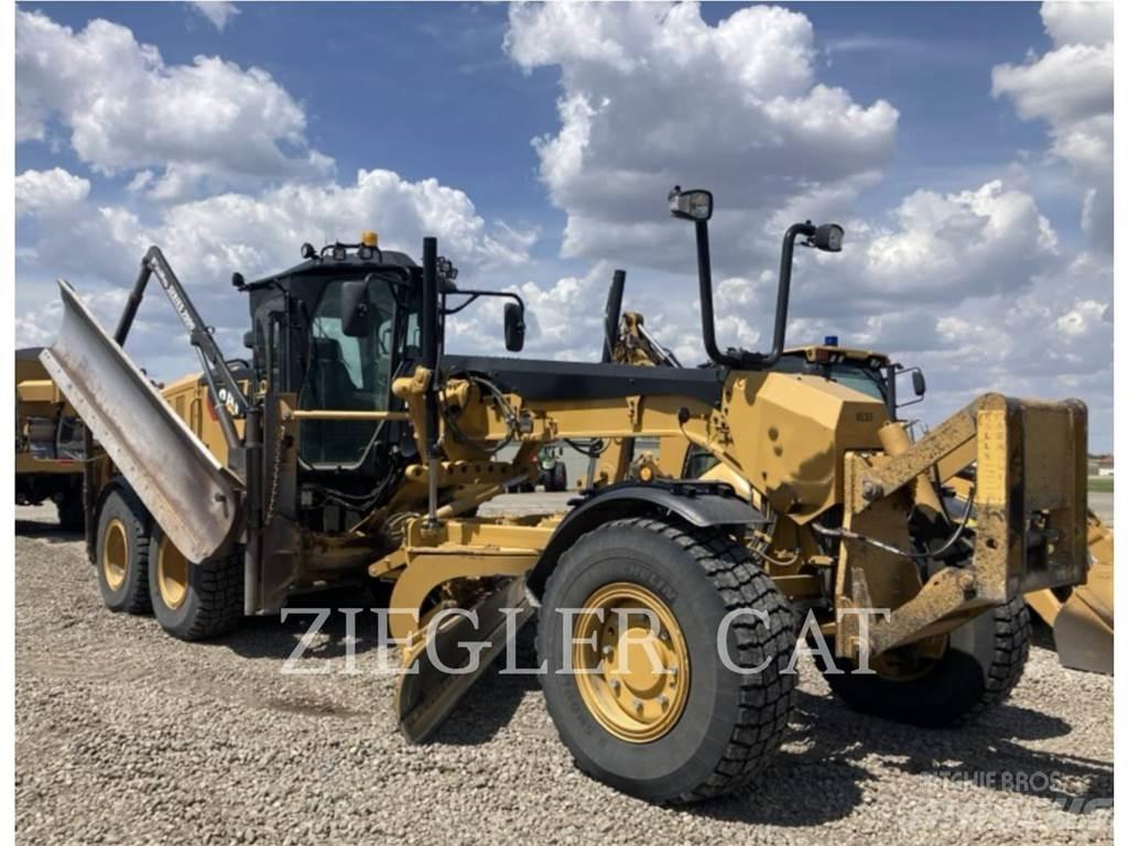 CAT 140M3AWD معدات تمهيد الطرق