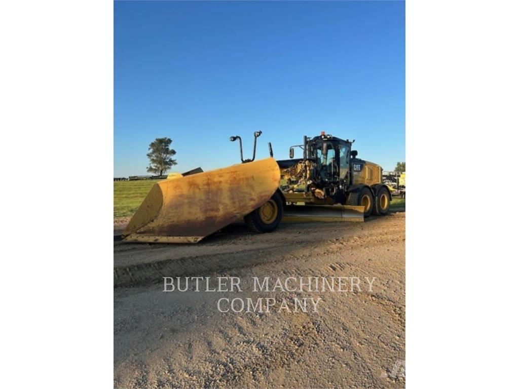 CAT 140M3AWD معدات تمهيد الطرق