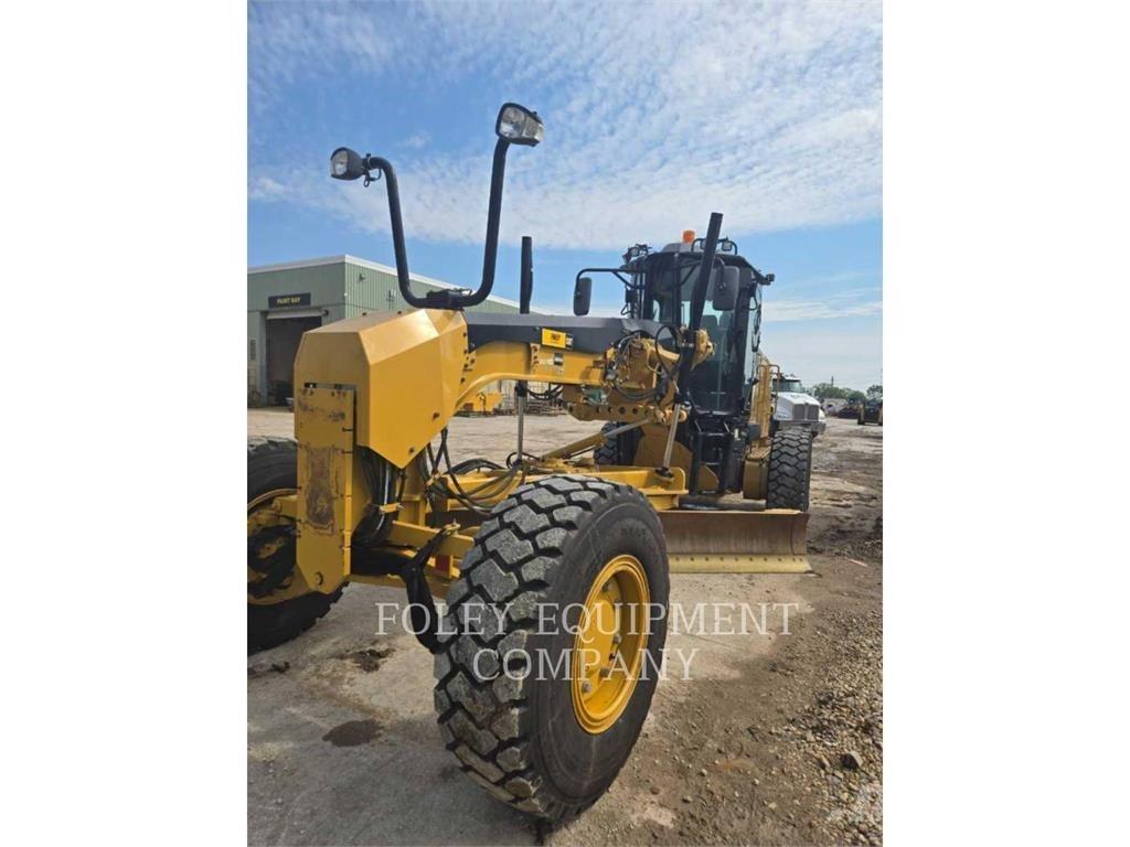 CAT 140M3AWX معدات تمهيد الطرق
