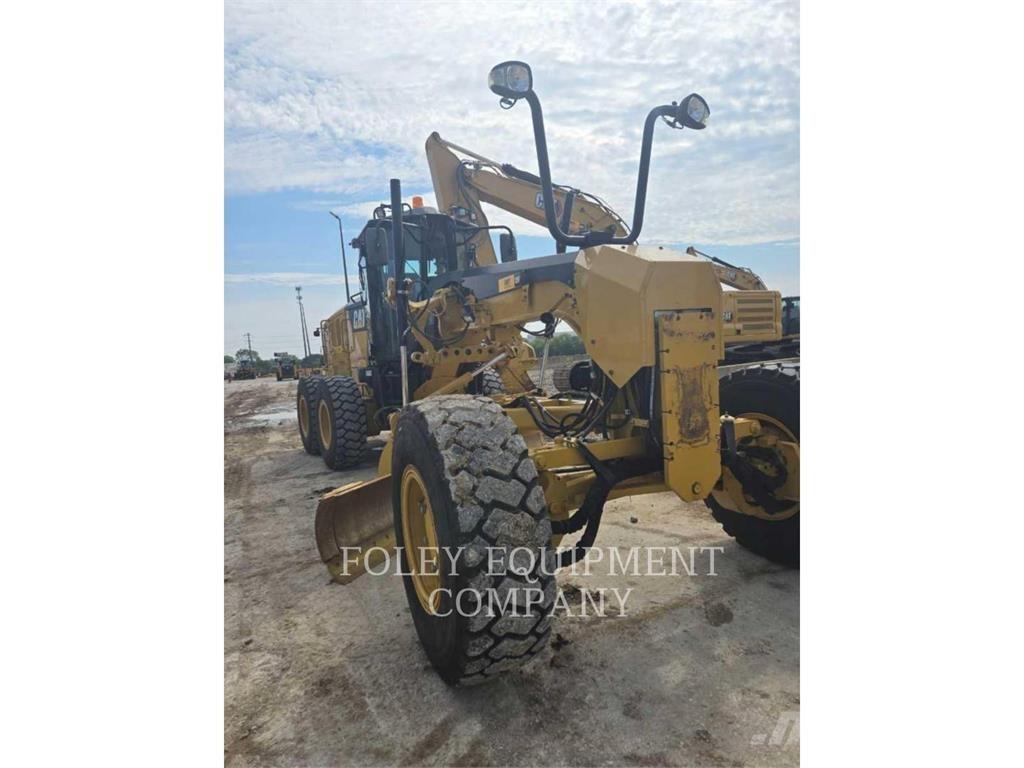 CAT 140M3AWX معدات تمهيد الطرق