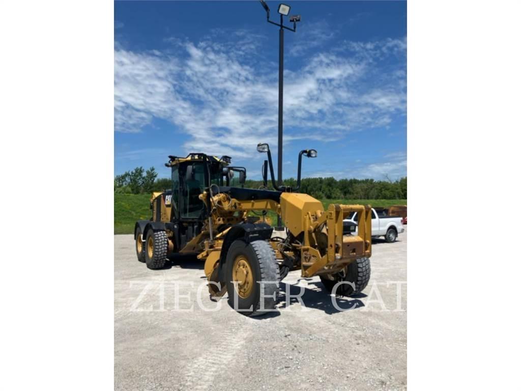 CAT 140MAWD معدات تمهيد الطرق