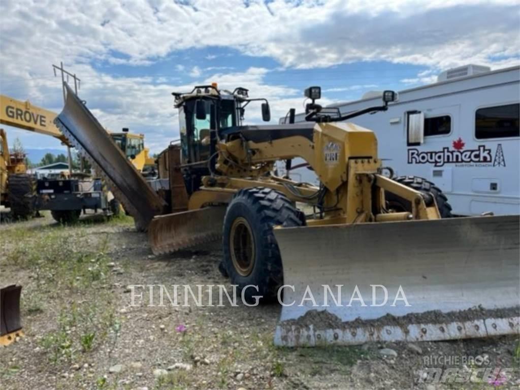 CAT 14M معدات تمهيد الطرق