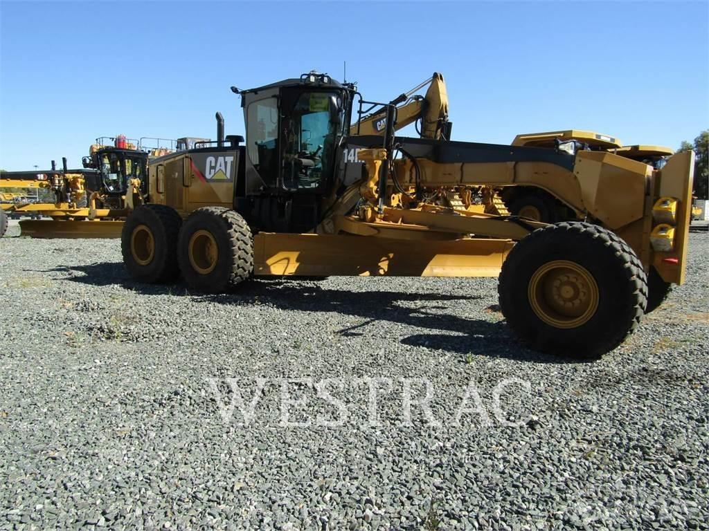 CAT 14M معدات تمهيد الطرق
