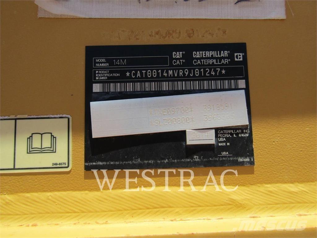 CAT 14M معدات تمهيد الطرق