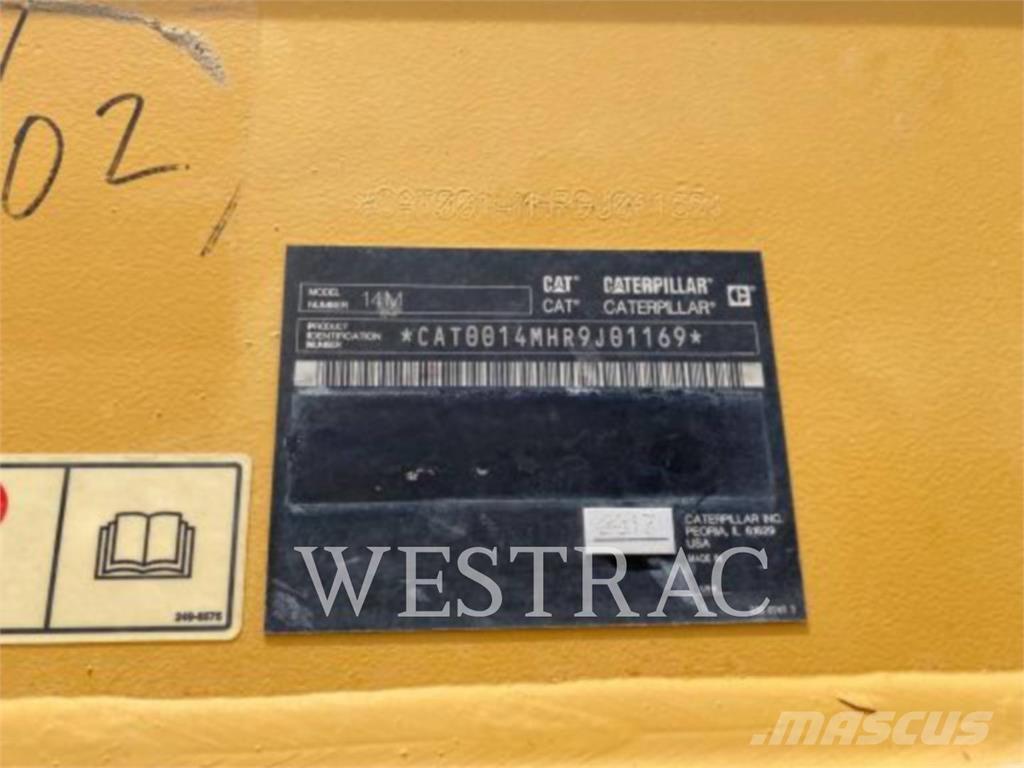 CAT 14M معدات تمهيد الطرق