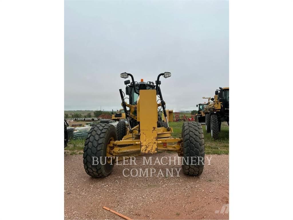 CAT 14M3 معدات تمهيد الطرق