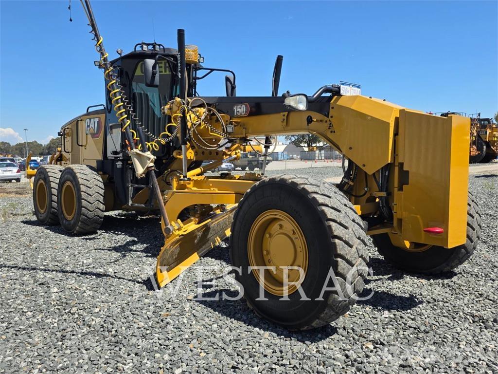 CAT 150-14AWD معدات تمهيد الطرق
