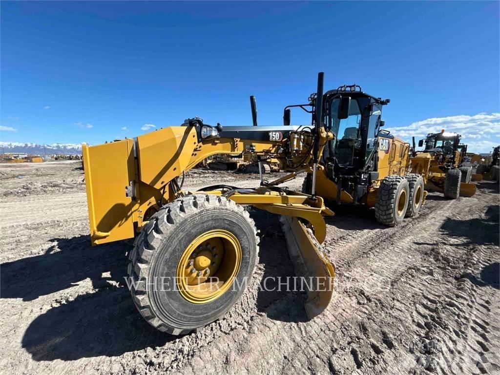 CAT 150 15 معدات تمهيد الطرق