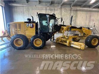 CAT 150 15 معدات تمهيد الطرق