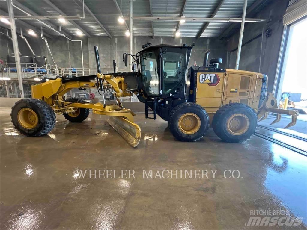 CAT 150 15 معدات تمهيد الطرق