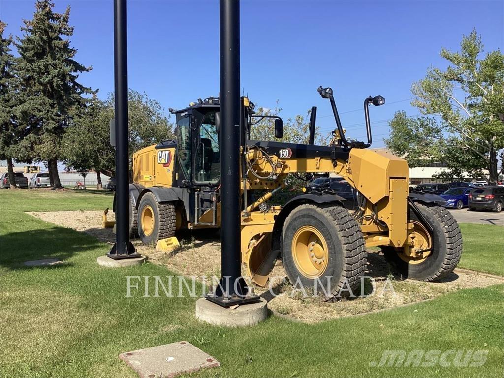 CAT 150-15 معدات تمهيد الطرق