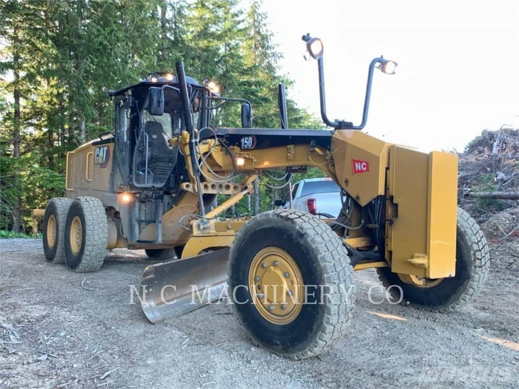 CAT 150-15AWD معدات تمهيد الطرق