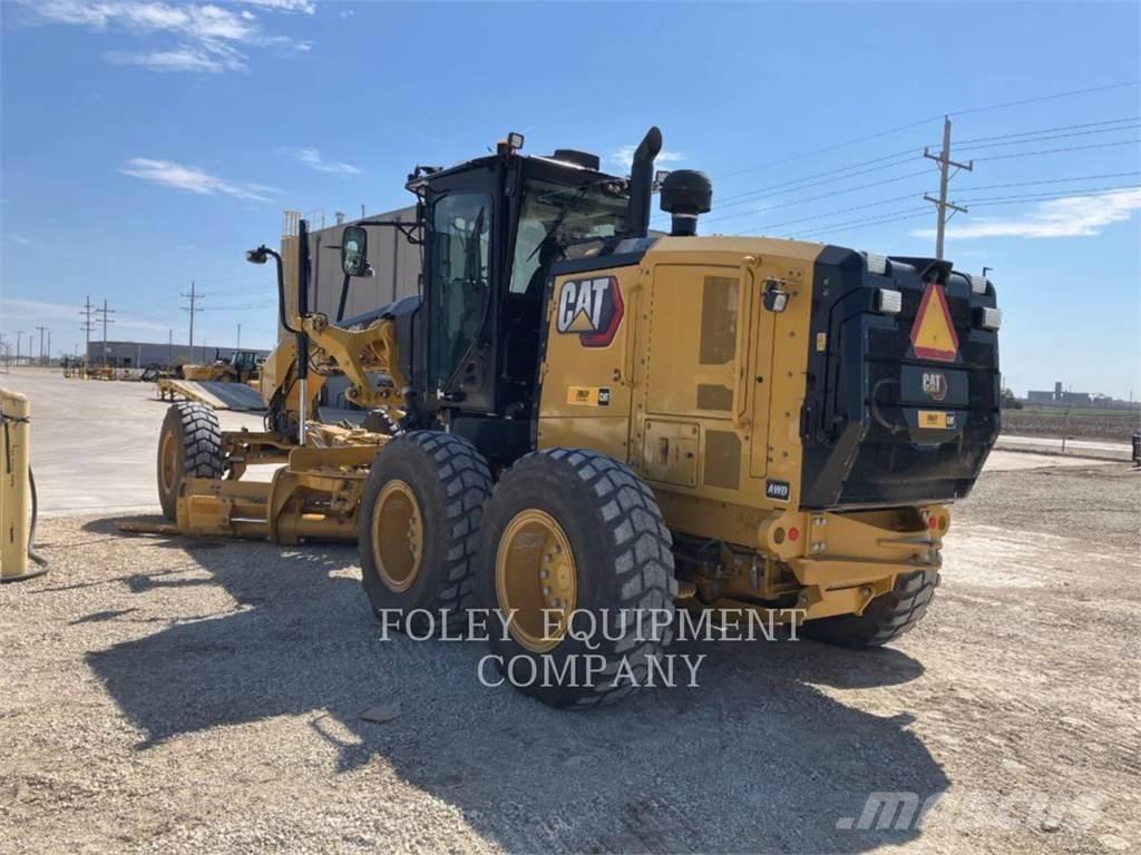 CAT 150-15AWI معدات تمهيد الطرق