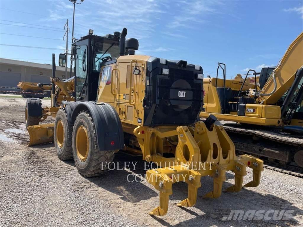 CAT 150-15AWI معدات تمهيد الطرق