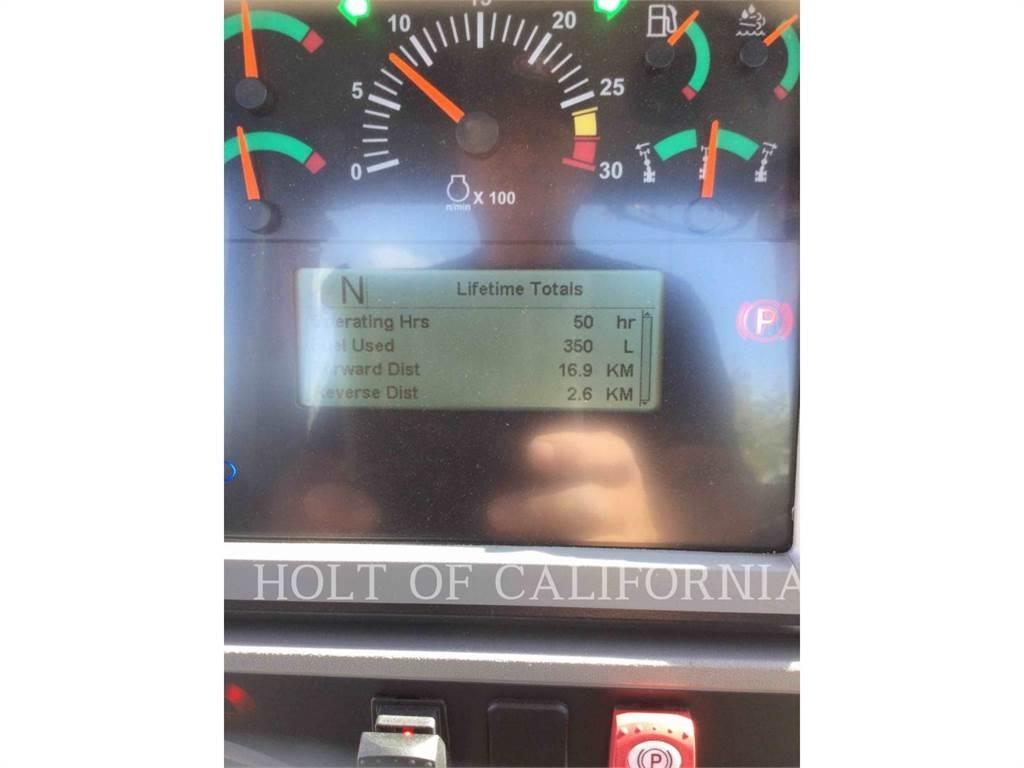CAT 150 AWD معدات تمهيد الطرق