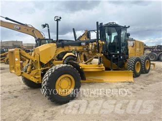 CAT 150 AWD معدات تمهيد الطرق