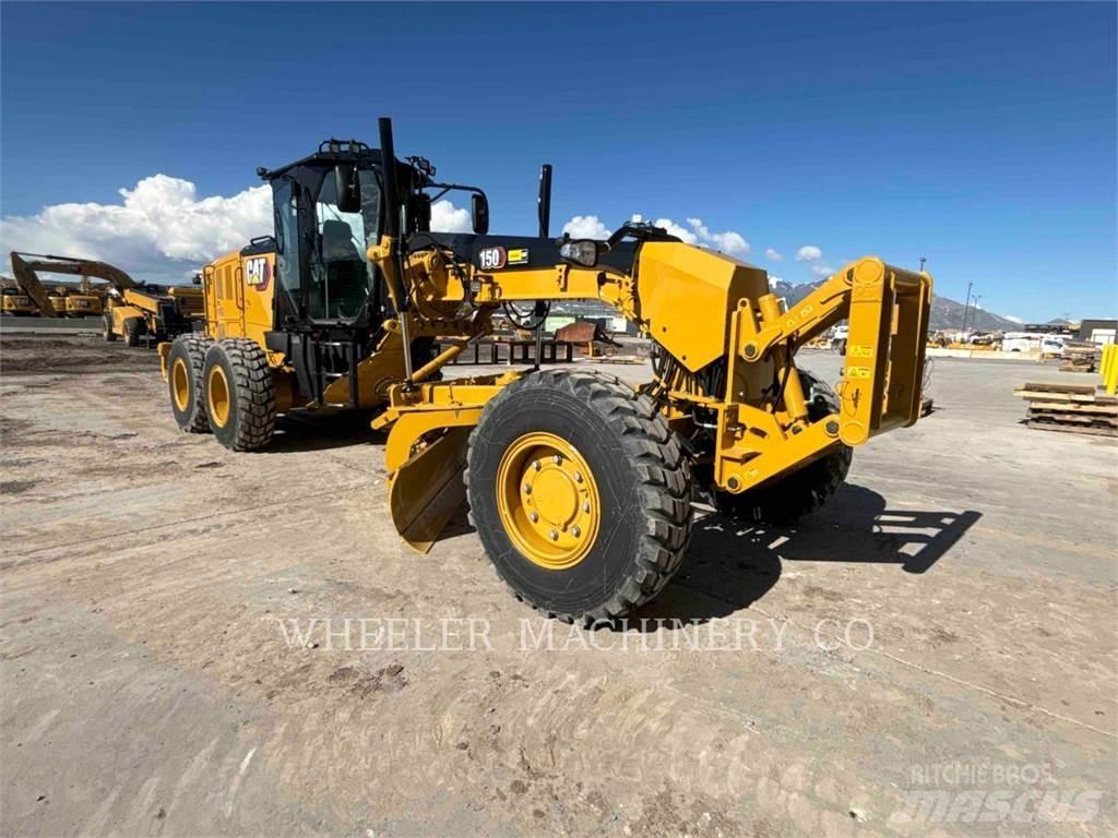 CAT 150 AWD معدات تمهيد الطرق