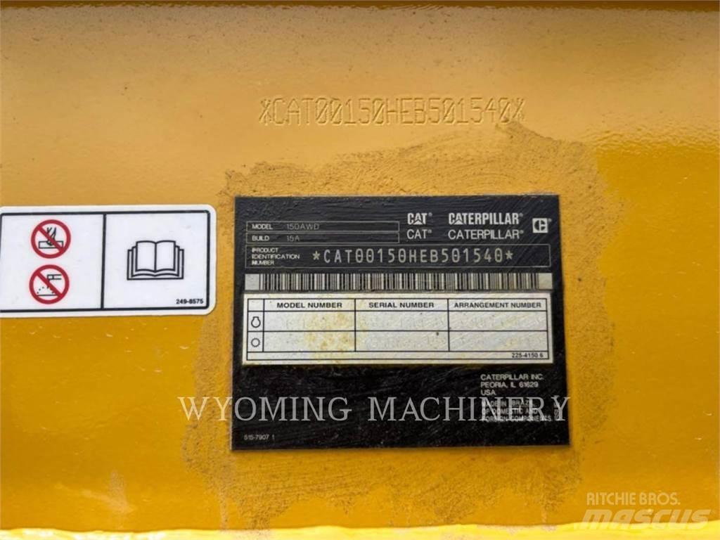 CAT 150 AWD معدات تمهيد الطرق