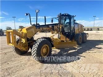 CAT 150 AWD معدات تمهيد الطرق