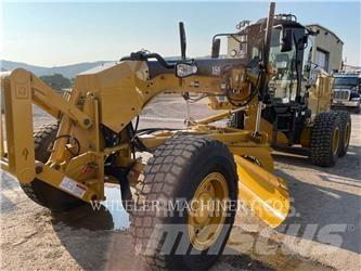 CAT 150 AWD معدات تمهيد الطرق