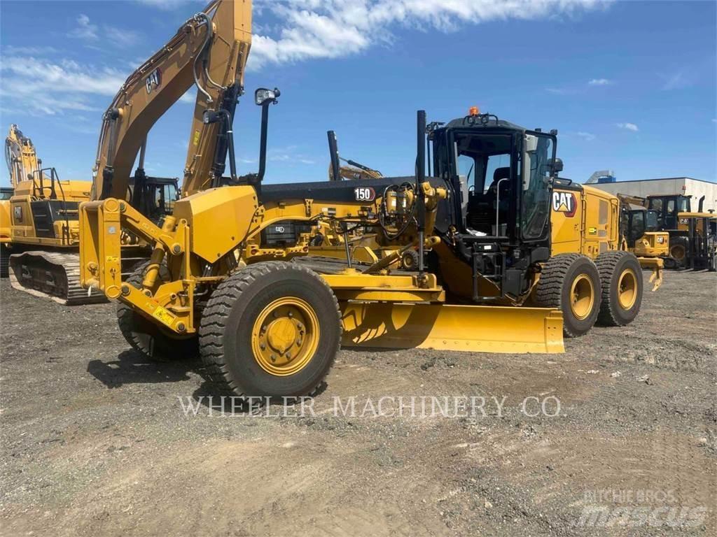 CAT 150 AWD معدات تمهيد الطرق