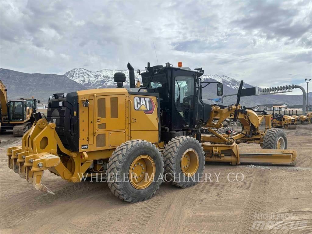 CAT 150 AWD معدات تمهيد الطرق