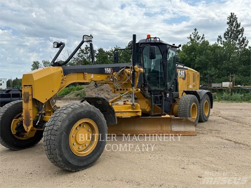 CAT 150 AWD معدات تمهيد الطرق