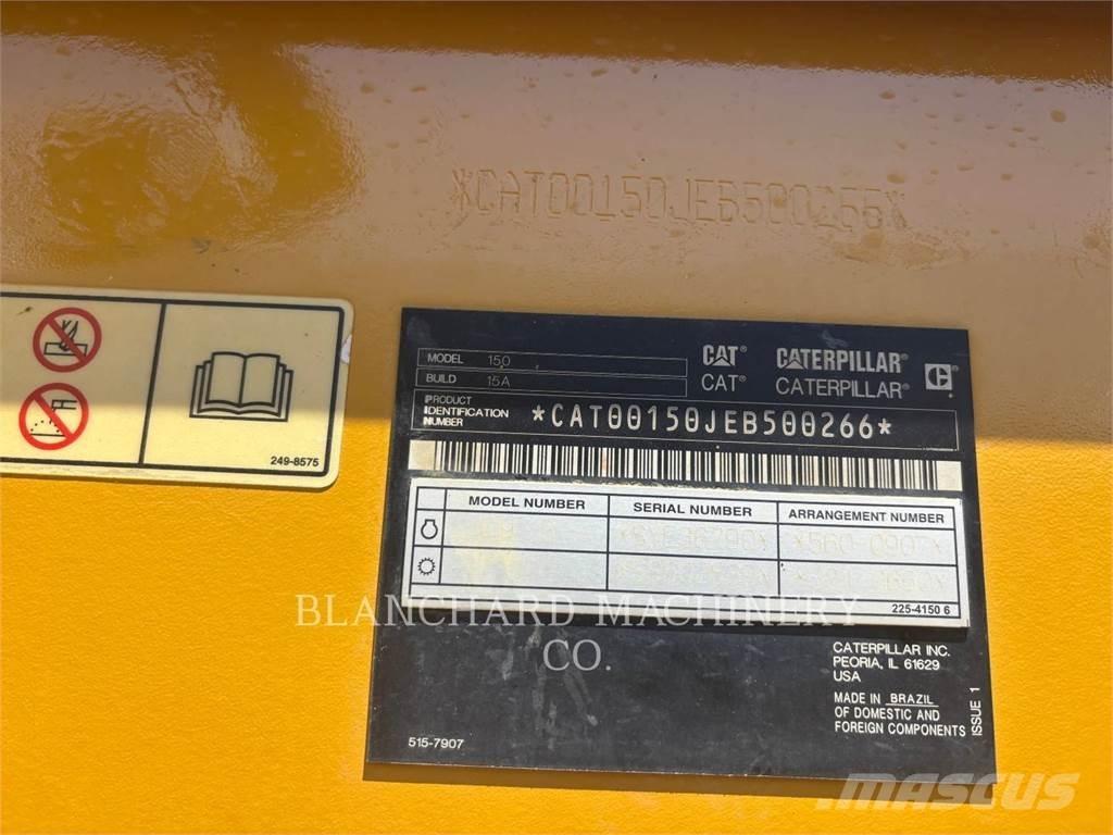 CAT 150 AWD معدات تمهيد الطرق