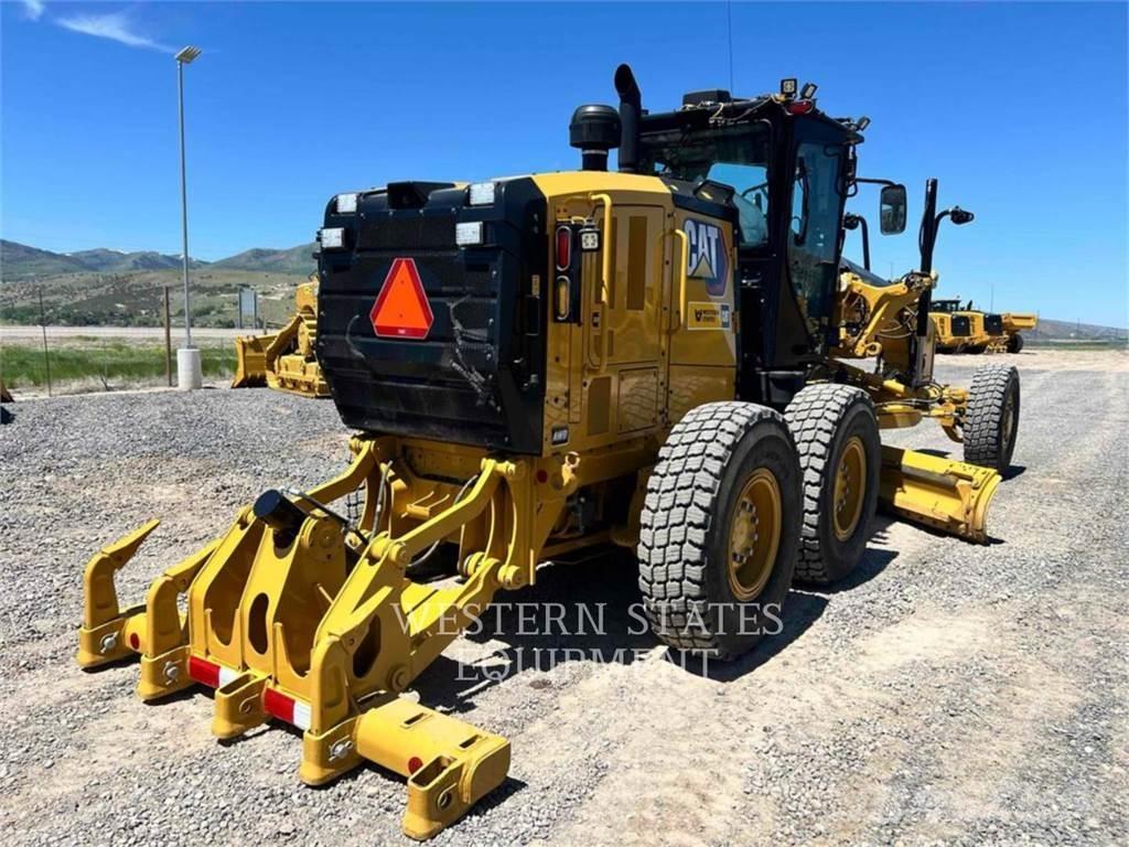 CAT 150 AWD معدات تمهيد الطرق